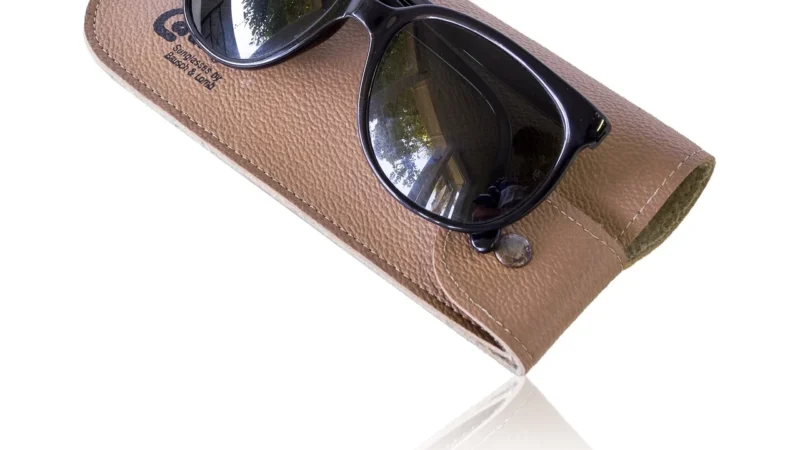 Cropp – Czarne okulary kocie oko – Czarny