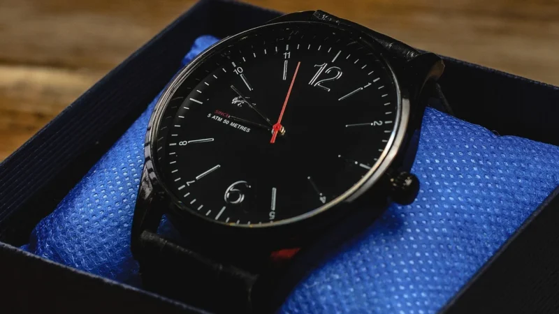 Guess GW0044L1