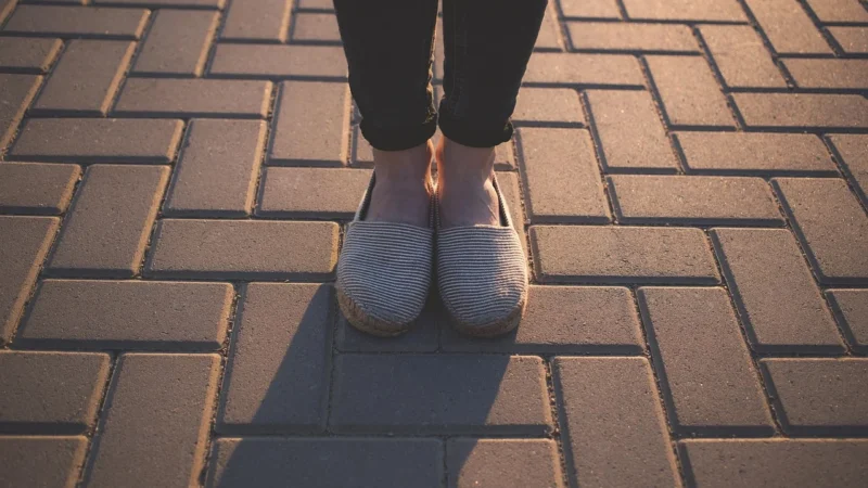 Reserved – Bawełniane legginsy – Beżowy